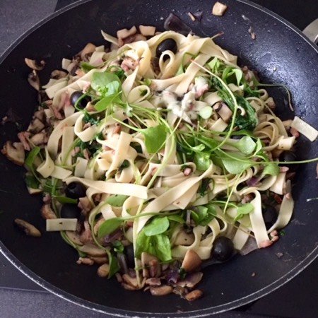 Laura's tagliatella met winterpostelein